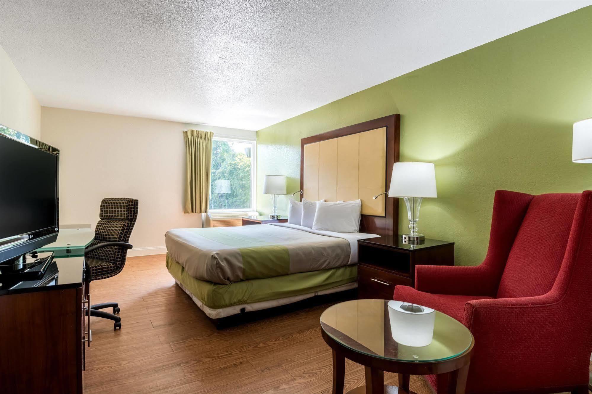 Econo Lodge Airport Near Billy Graham Parkway ชาร์ล็อต ภายนอก รูปภาพ